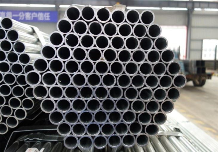 Ống thép giàn giáo